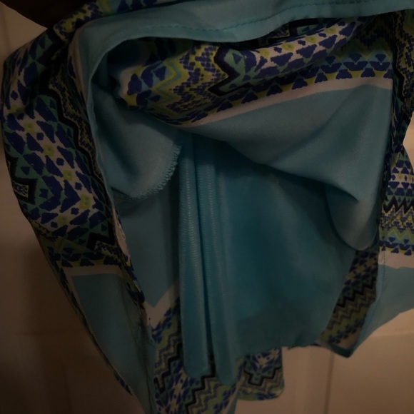 Vanity Sleeveless Crisscross Sundress B14 - Picture 5 of 8